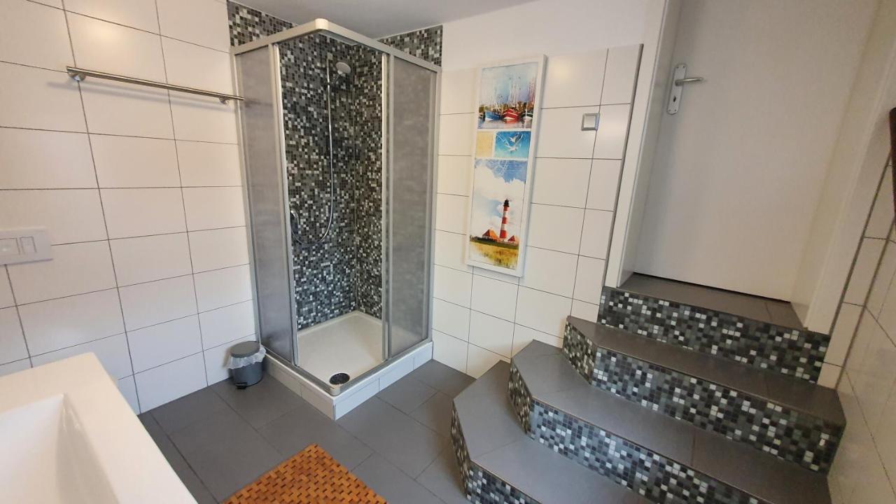 Gaestezimmer & Ferienwohnungen Thon Herbsleben Eksteriør billede