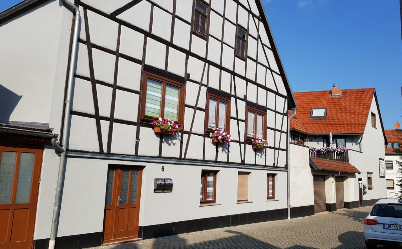 Gaestezimmer & Ferienwohnungen Thon Herbsleben Eksteriør billede