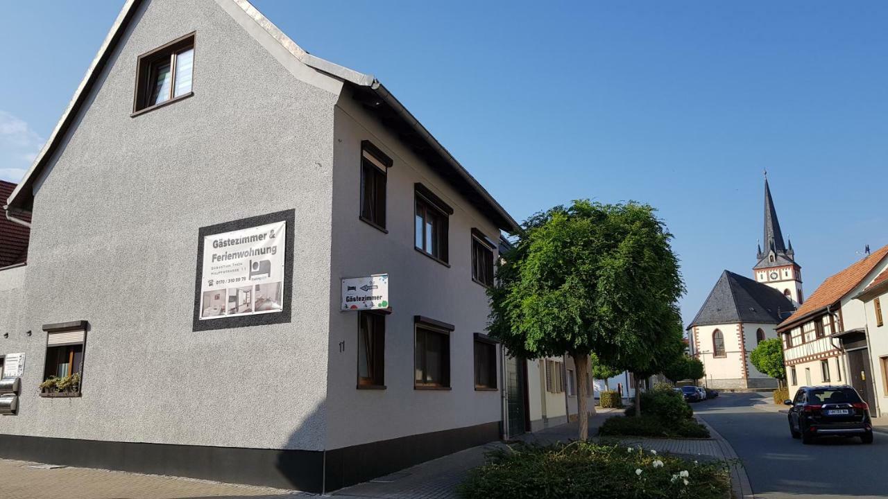 Gaestezimmer & Ferienwohnungen Thon Herbsleben Eksteriør billede
